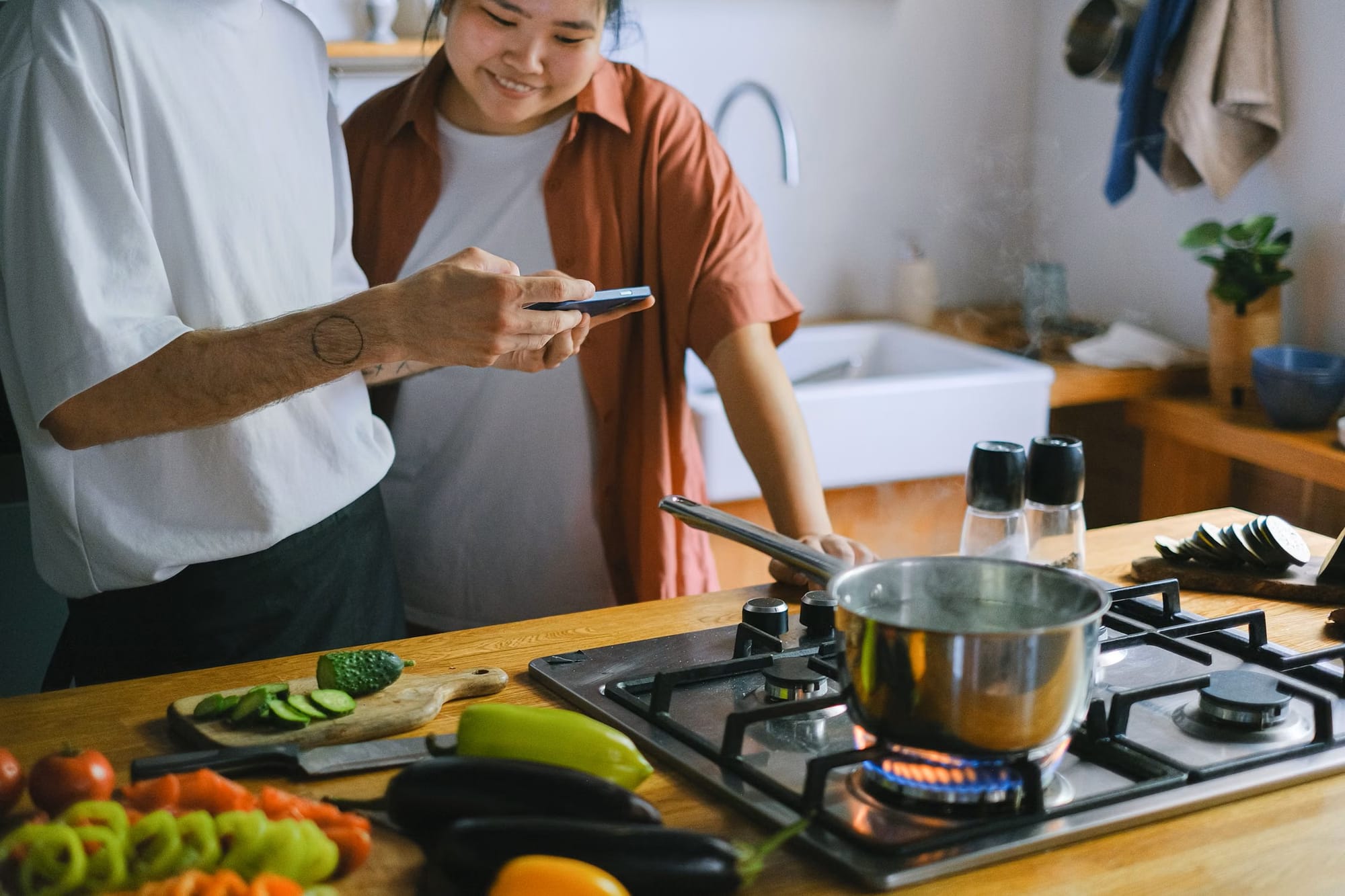 5 basisvaardigheden in de keuken die iedereen zou moeten kennen